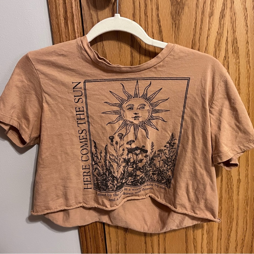 Sun Graphic Tan Crop Top